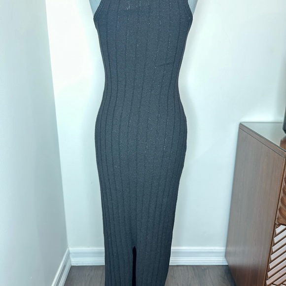 Women's DISSH Rem Black Knit Midi Dress - Picture 4 of 12